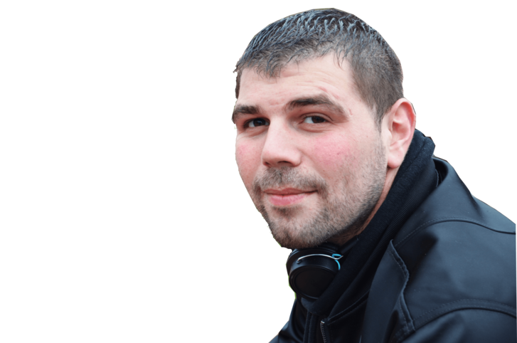 lucas-portrait couleur2.png